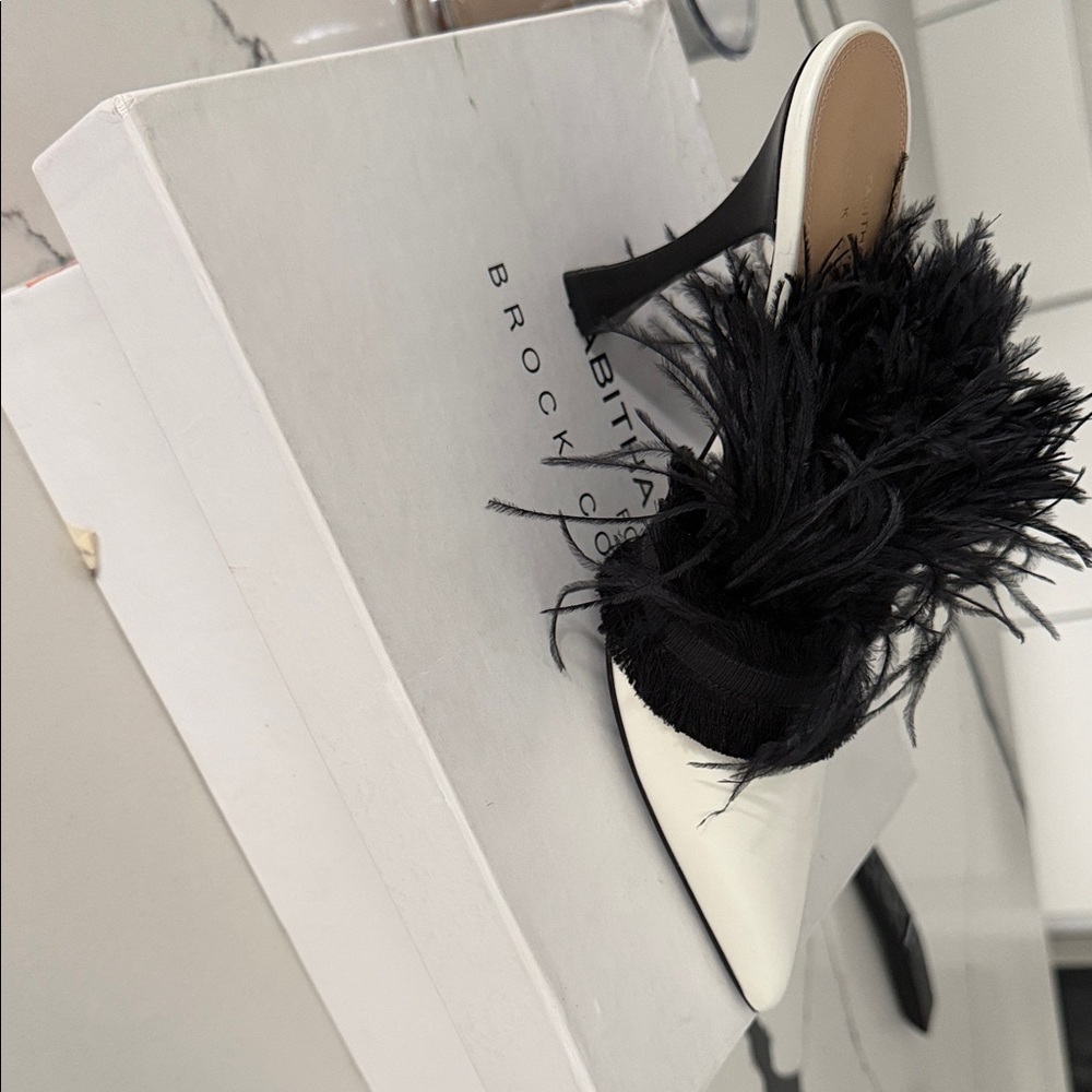 Tabitha Simmons Black Feathered White Mules - Picture 2 of 4